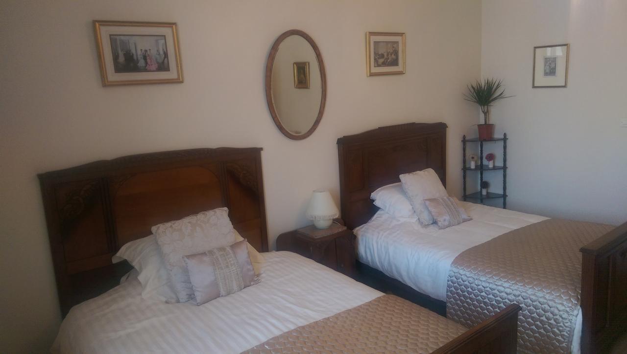 Vingt Grand Rue Bed and Breakfast Champagne-Mouton Εξωτερικό φωτογραφία